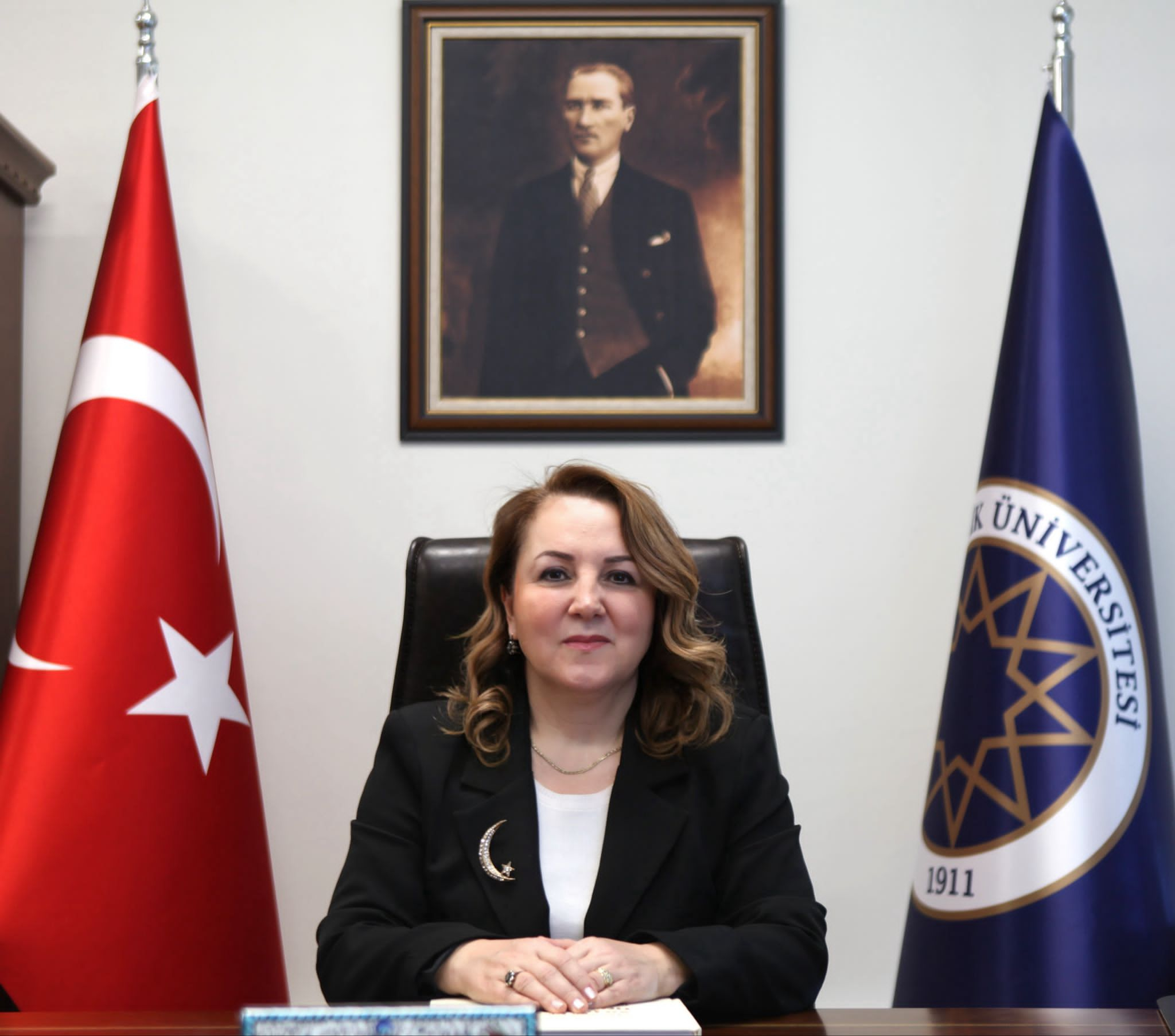 Prof. Dr. Zehra YUMURTACI / Dekan Prof. Dr. Zehra YUMURTACI